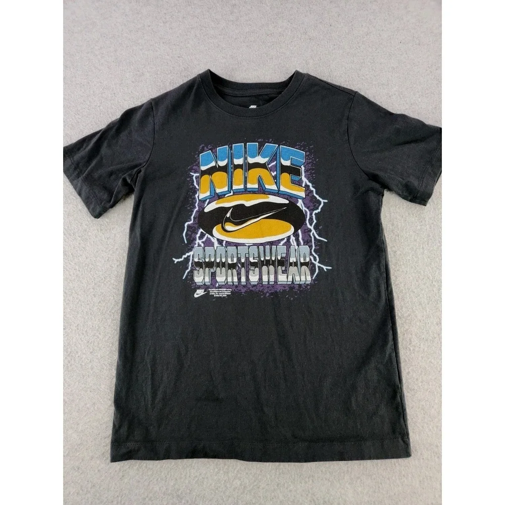 NIKE SPORTSWEAR Youth Retro‎ T-shirt Swoosh Black Logo Kids Tee 14/16